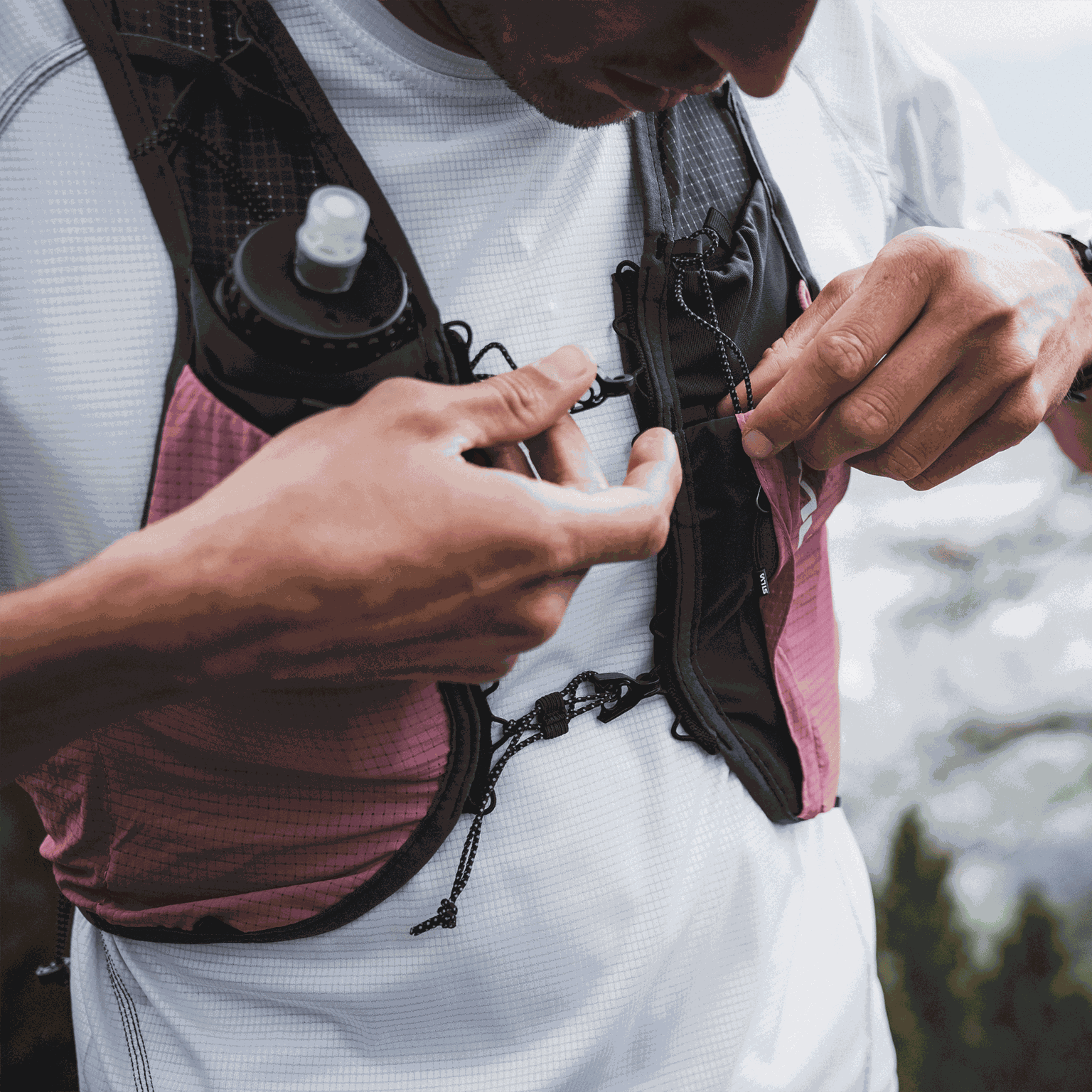 Strive Fly Vest, juoksuliivi - full image 1