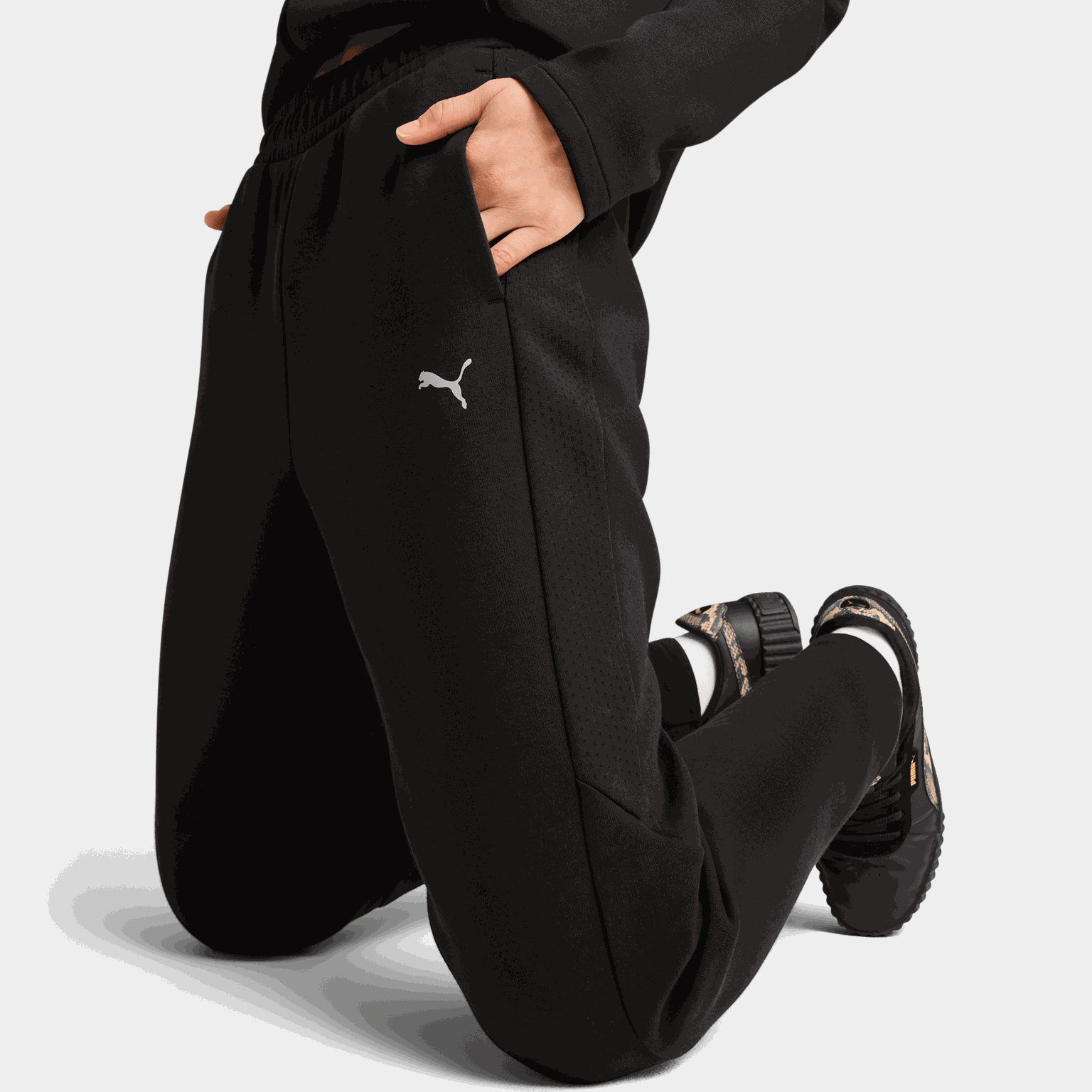 EVOSTRIPE Sweatpants DK op, Naisten collegehousut - full image 3