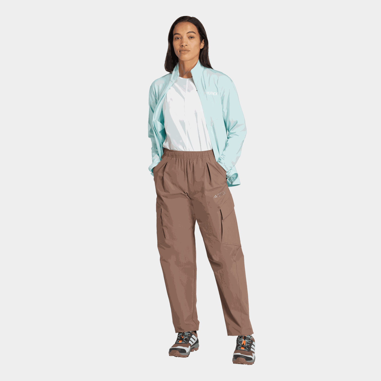CARGO PANTS, Terrex Xploric Cargo Joggers, naisten vaellushousut - full image 4