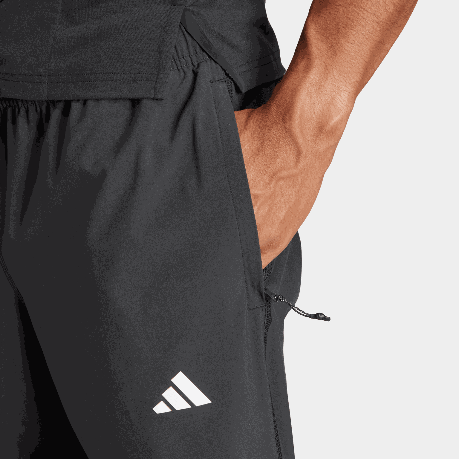 Train Essentials Training Woven Pant, miesten treenihousut - full image 3