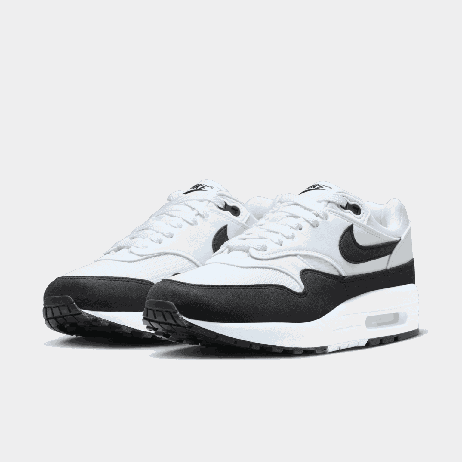Air Max 1, naisten kengät - full image 2