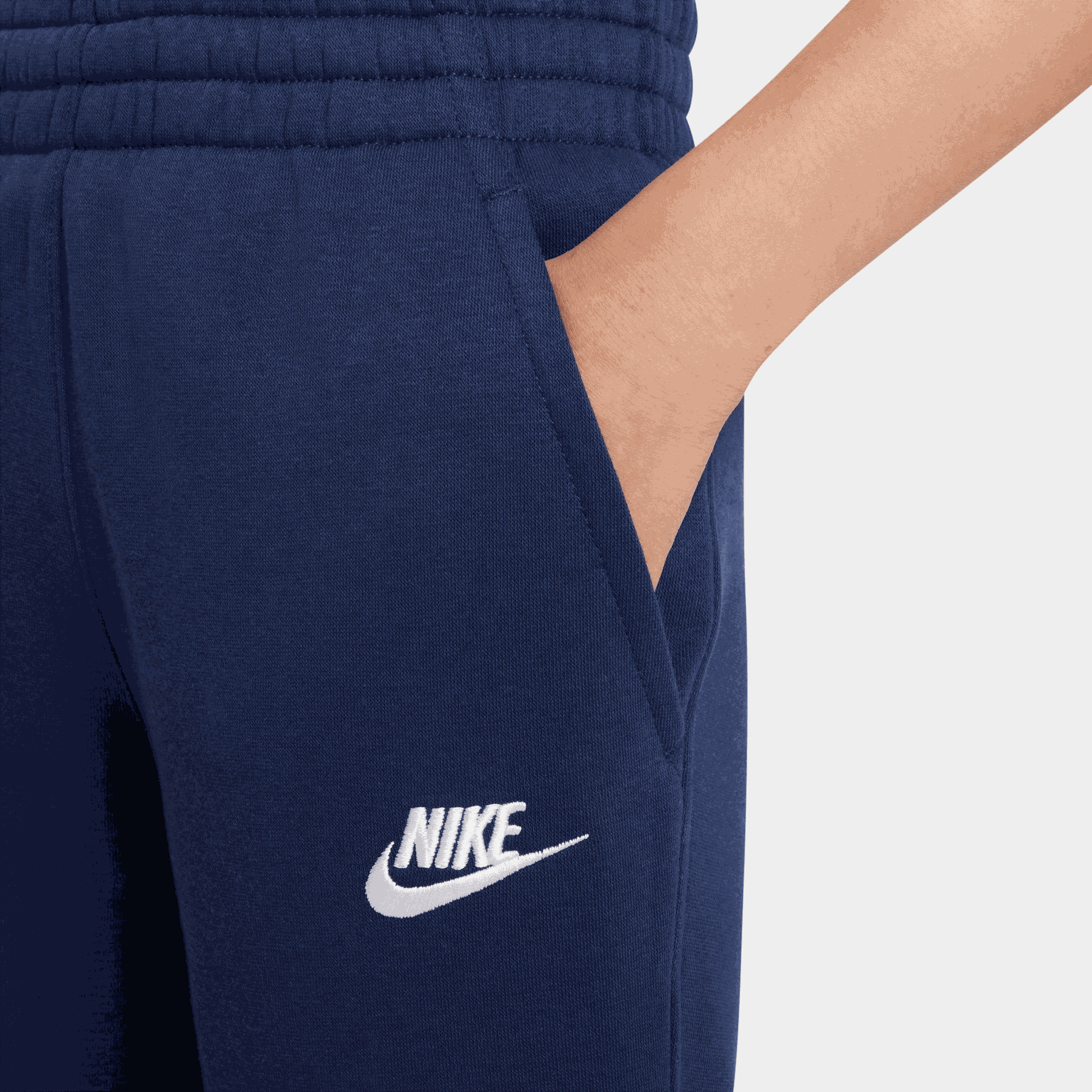 Sportswear Club Fleece, nuorten collegehousut - full image 3