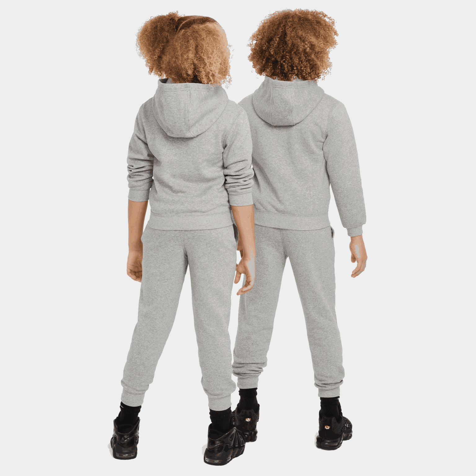 Sportswear Club Fleece, nuorten verryttelyasu - full image 2