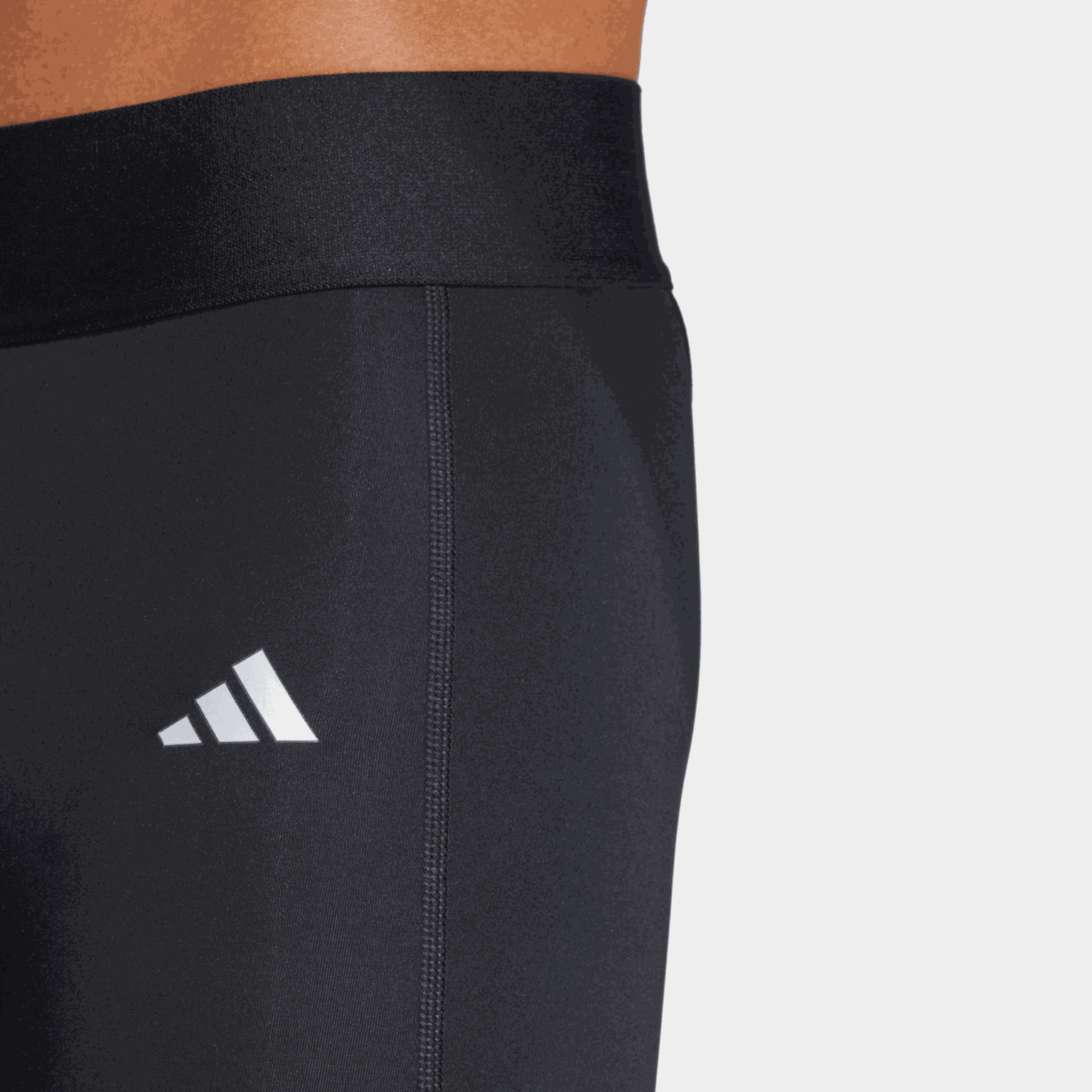 Techfit Short Tight, miesten kompressioshortsit jalkapalloon - full image 3