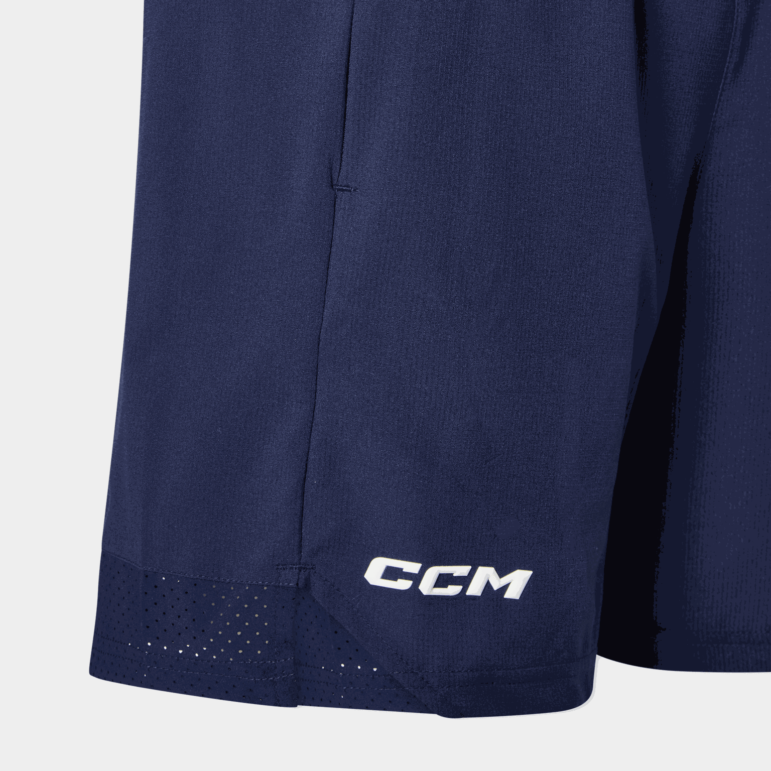 Team Shorts Yt 26/27 - full image 3