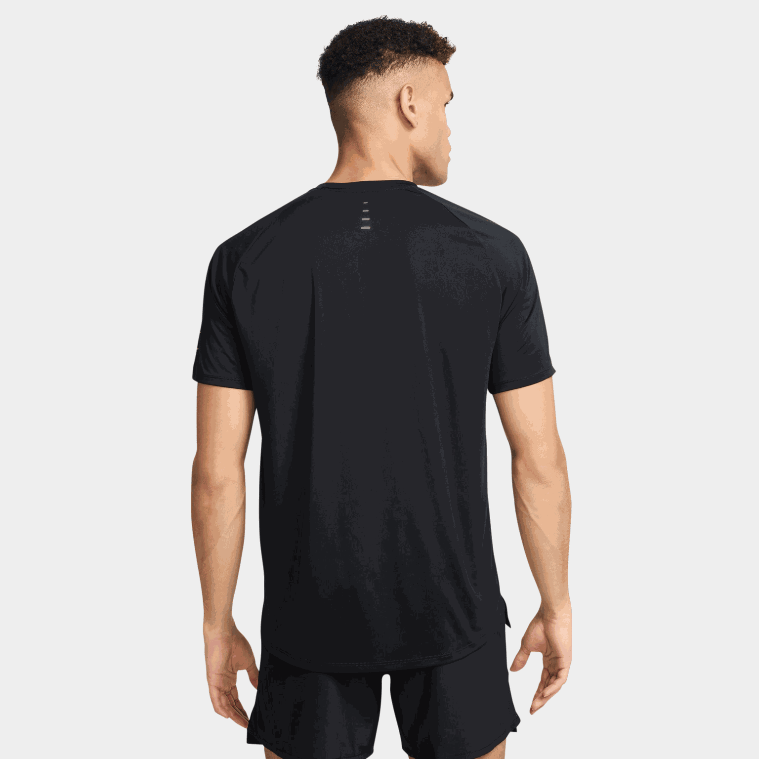 Dri-FIT Stride Short Sleeve Top, miesten t-paita - full image 2