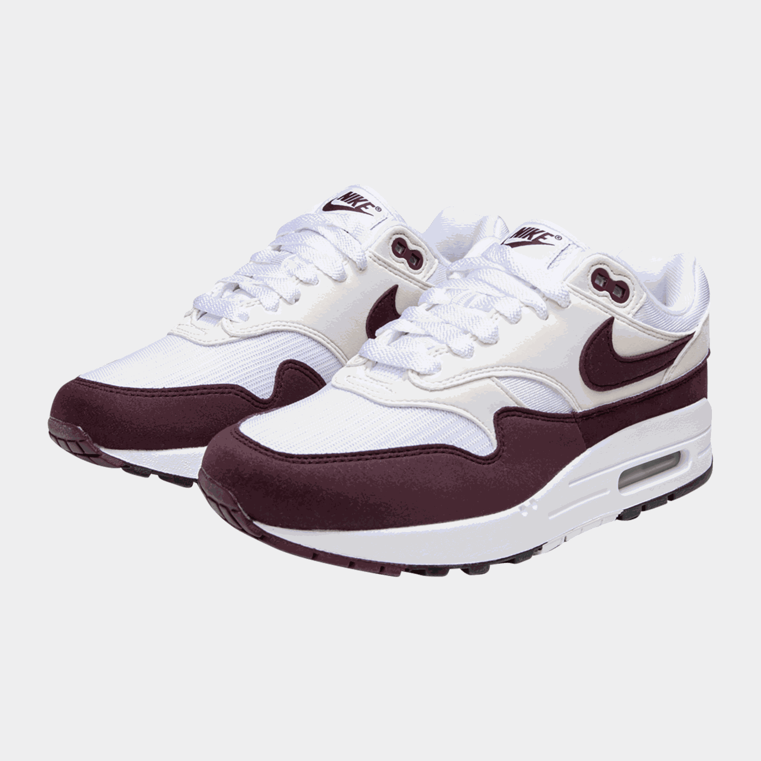 Air Max 1, naisten kengät - full image 3