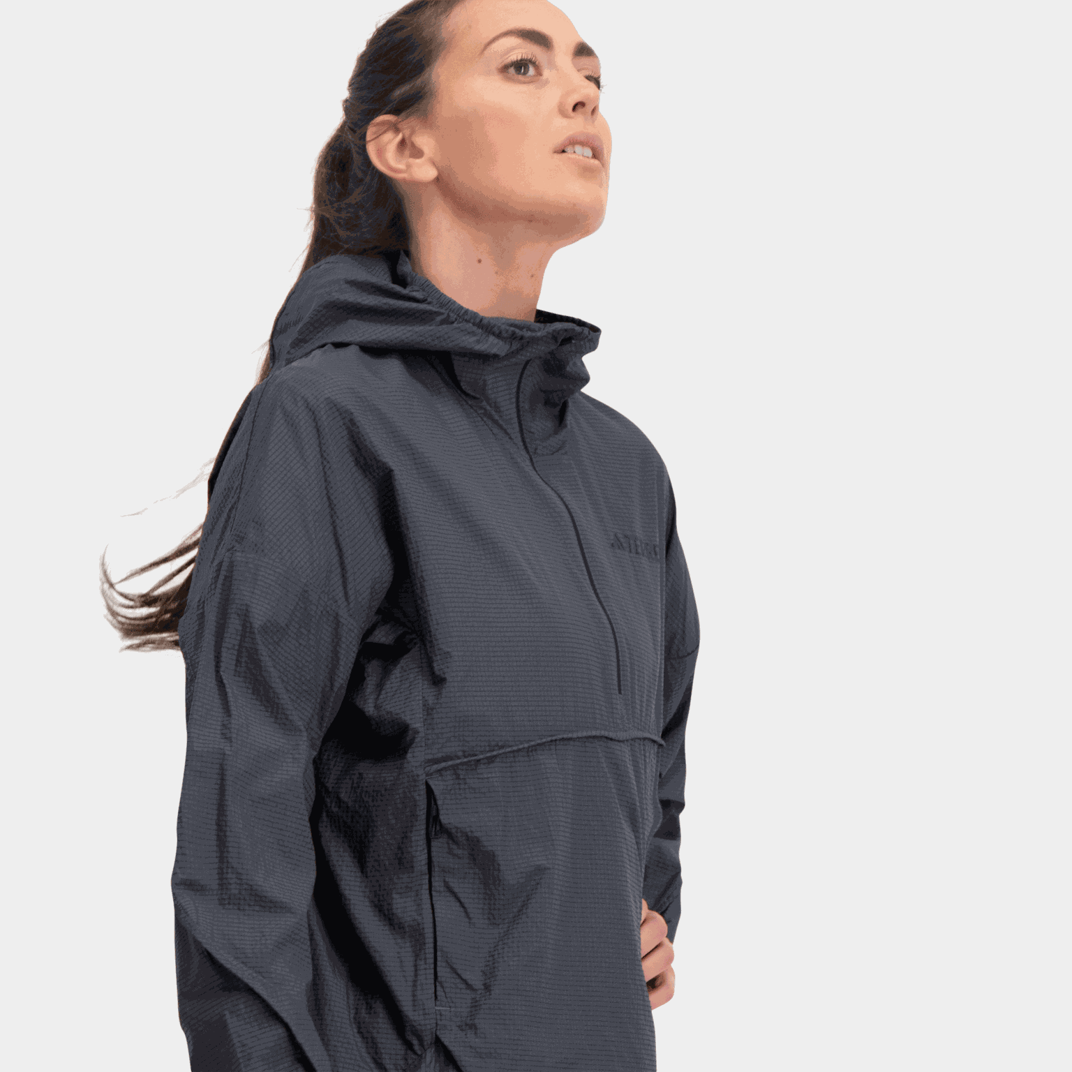 Terrex Xploric Wind Anorak, naisten anorakki - full image 3