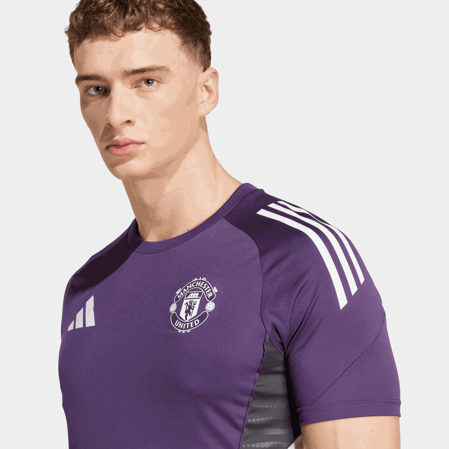 Manchester United Training Jersey 2025/26, miesten treenipaita 25/26 - full image 4