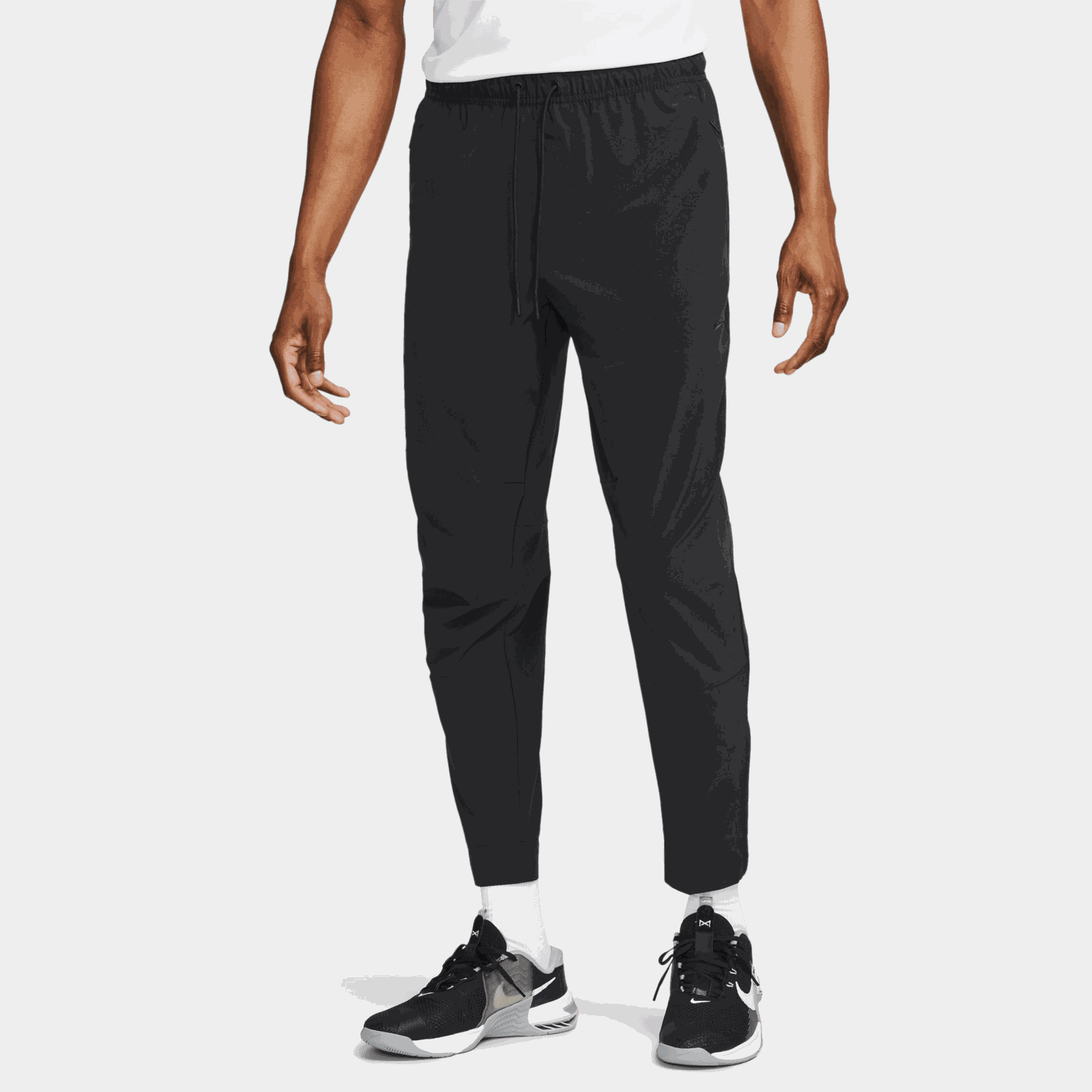 Dri-FIT Unlimited Pant Tapered, miesten treenihousut - full image 1