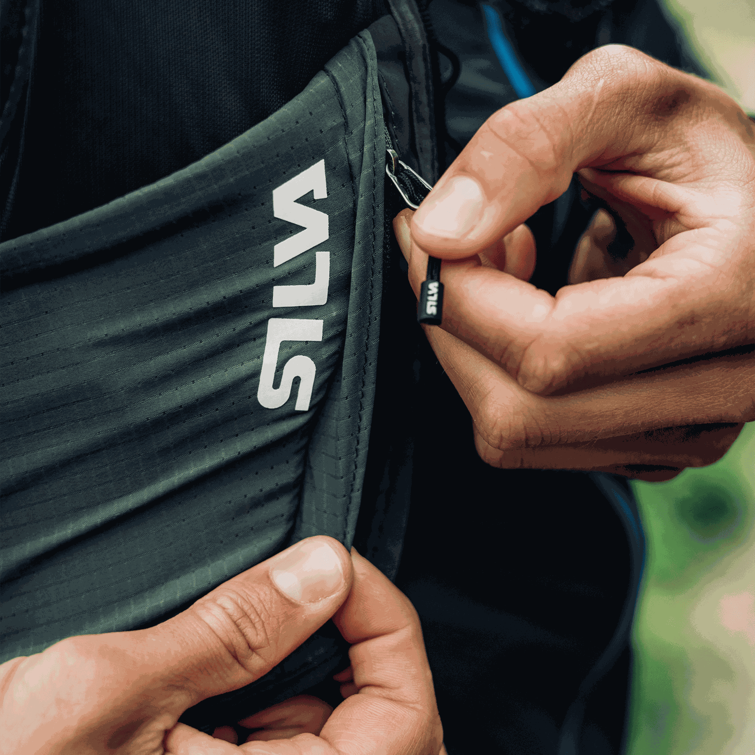 Strive Fly Vest, juoksuliivi - full image 3