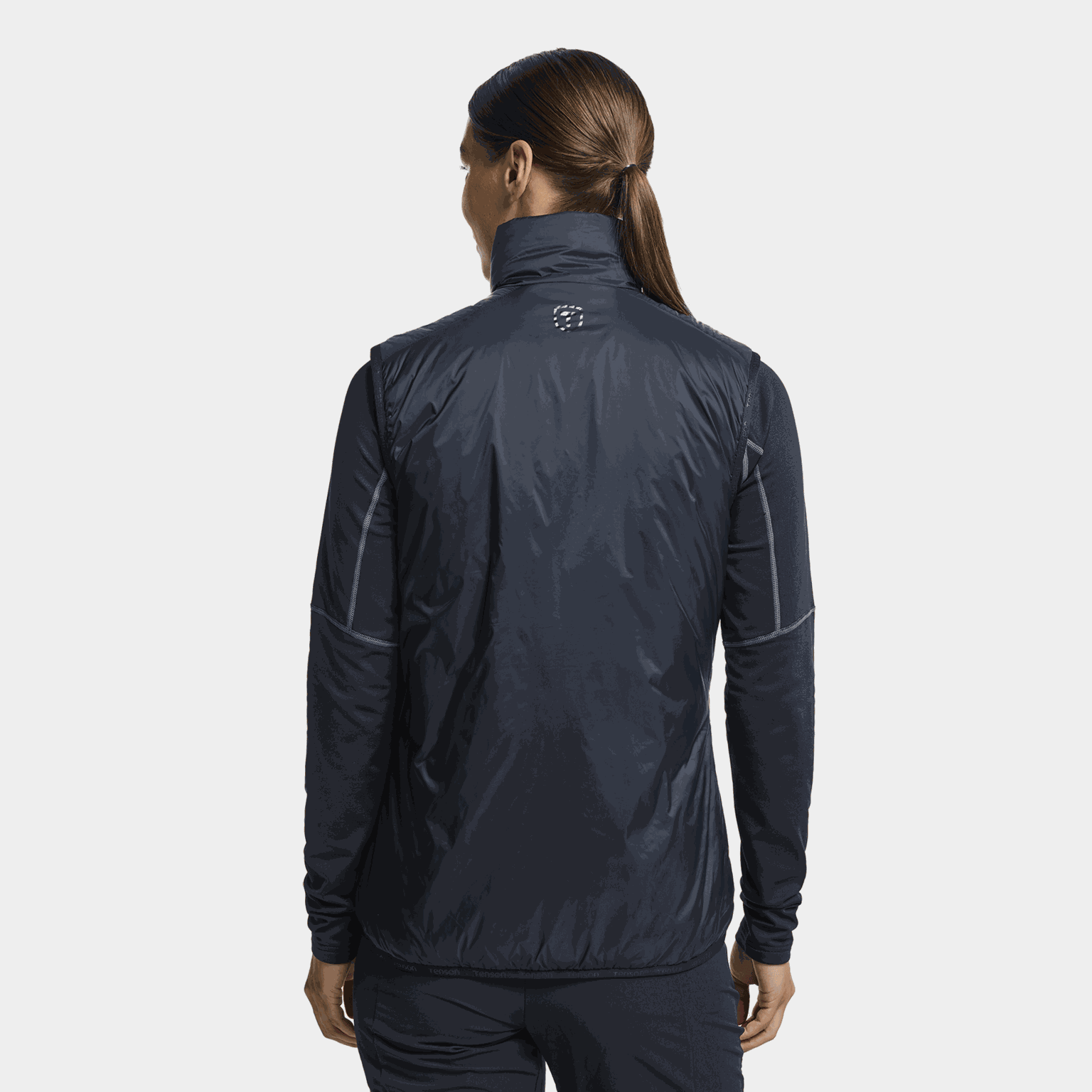 Teton Clean Vest 25/26, naisten välikerrosliivi - full image 2