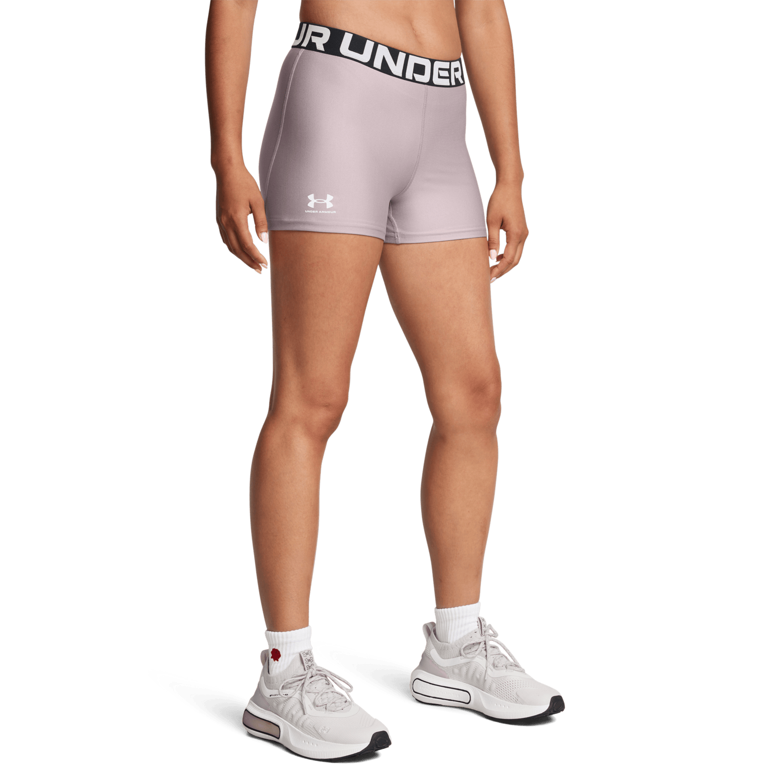 Under Armour HeatGear® Shorty, женские тренировочные шорты