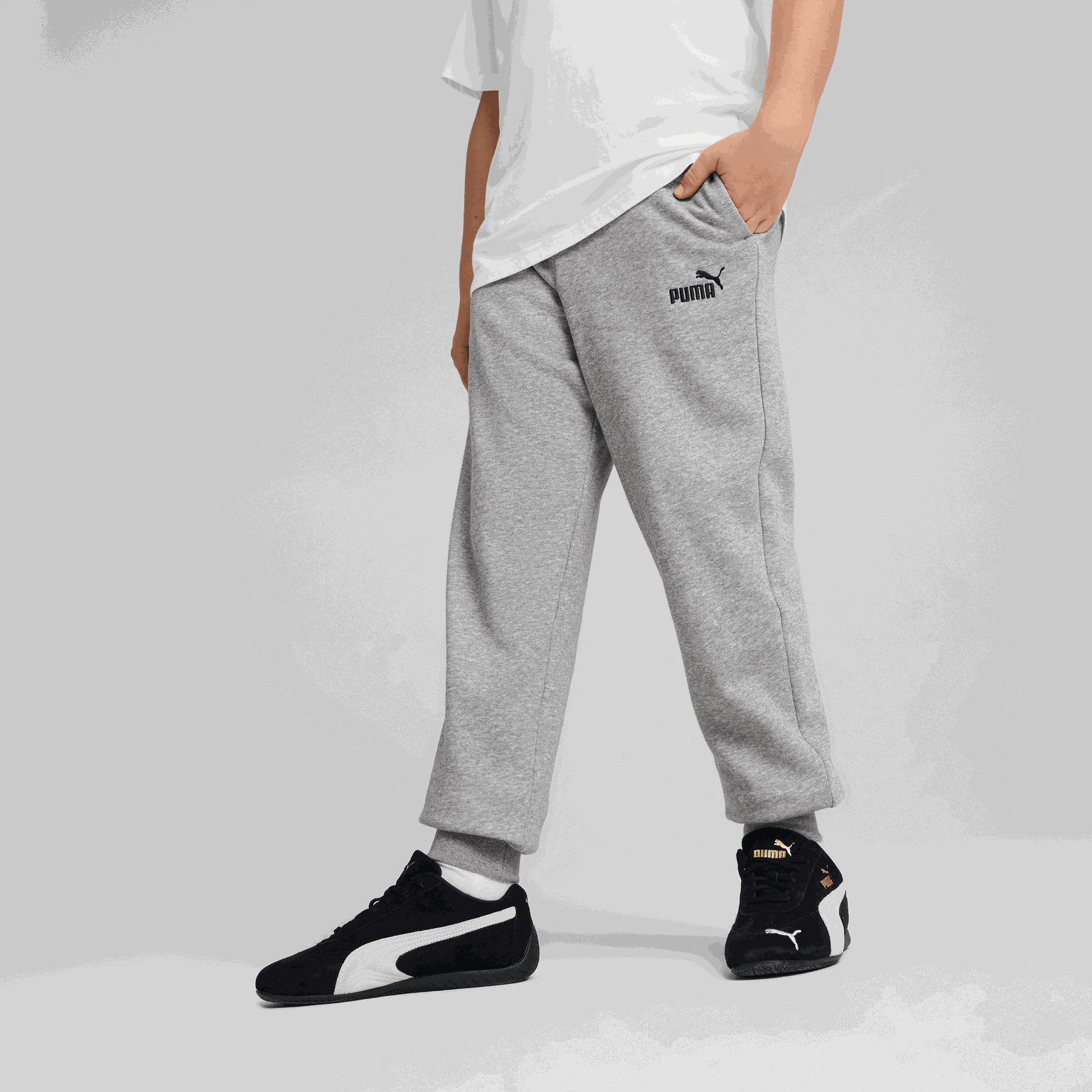 Essential No. 1 Logo Sweatpants FL B, nuorten collegehousut - full image 1