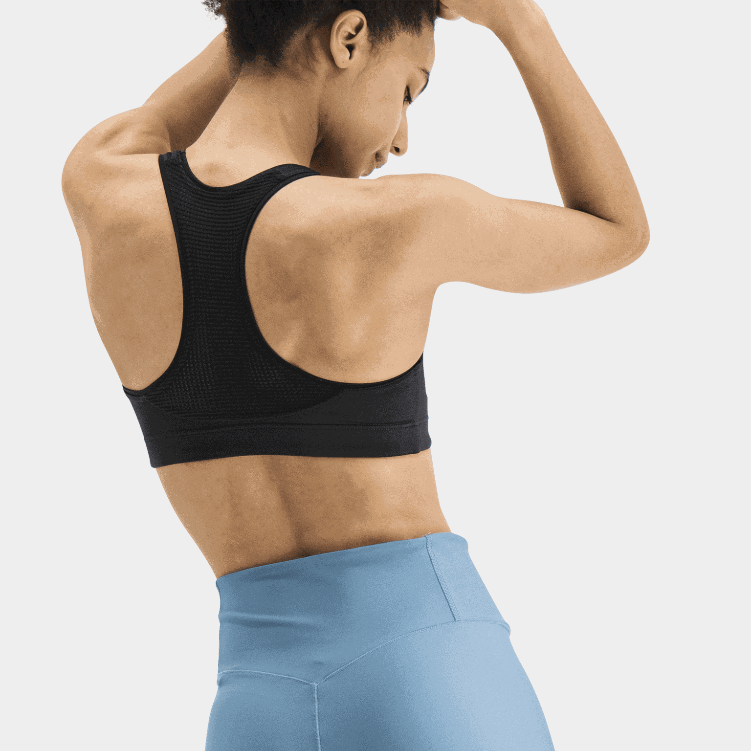 Iconic Sports Bra, urheiluliivit, naiset - full image 2