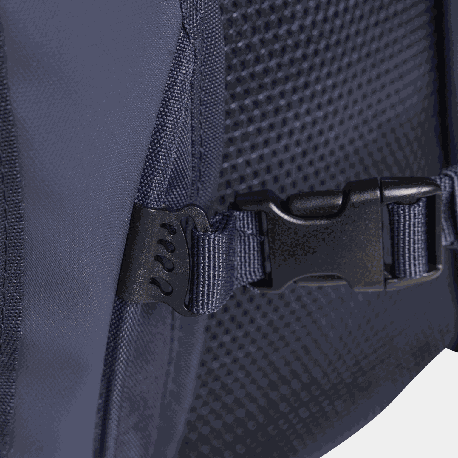 Court Duffel backpack 35 L, reppu - full image 4