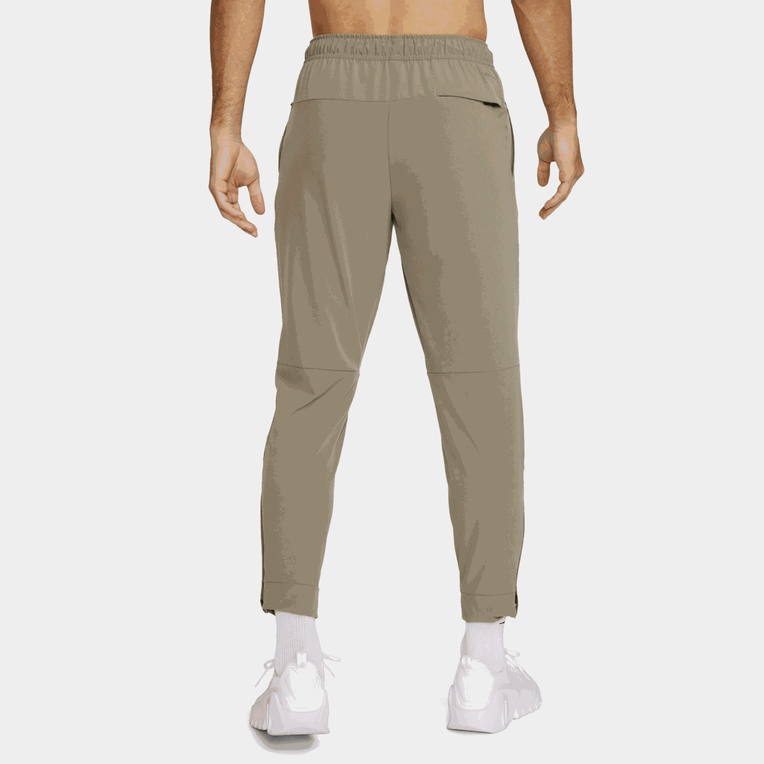 Dri-FIT Unlimited Pant Tapered, miesten treenihousut - full image 2